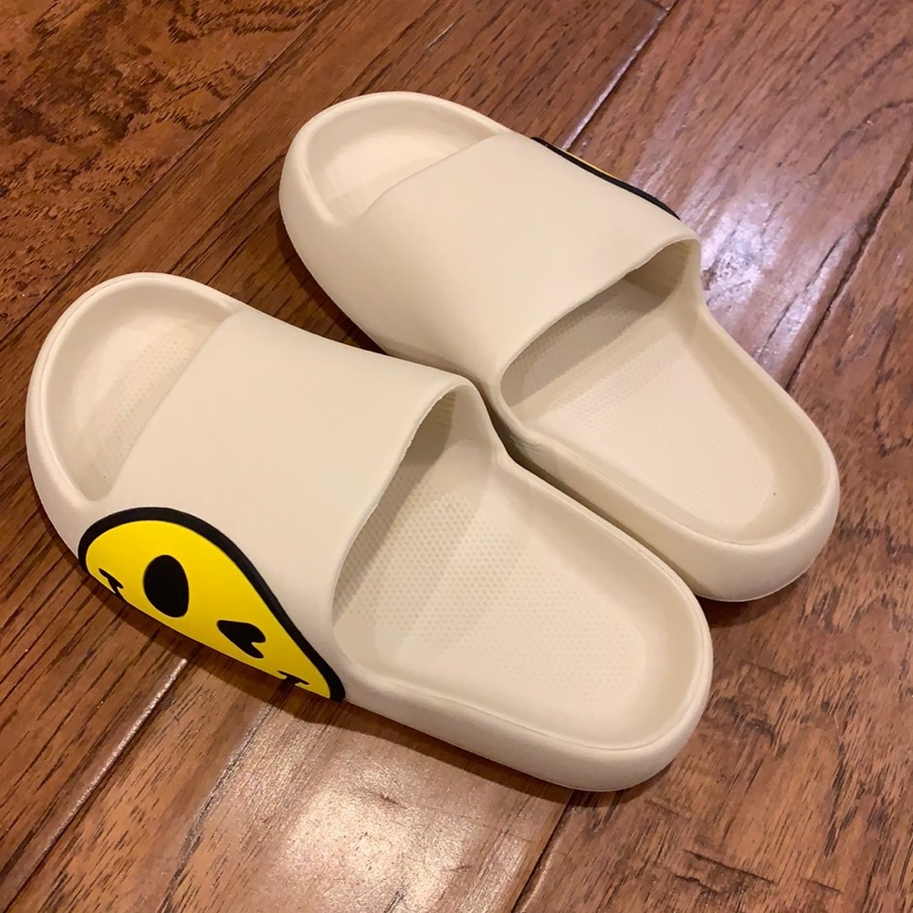 NEVER WORN. Smiley Face Slippers